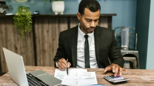 Guía empresarial de gestión abonos devoluciones clientes: contabilidad, facturación y gestión de pymes