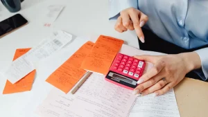 Control de gastos y planificación de tesorería con calculadora